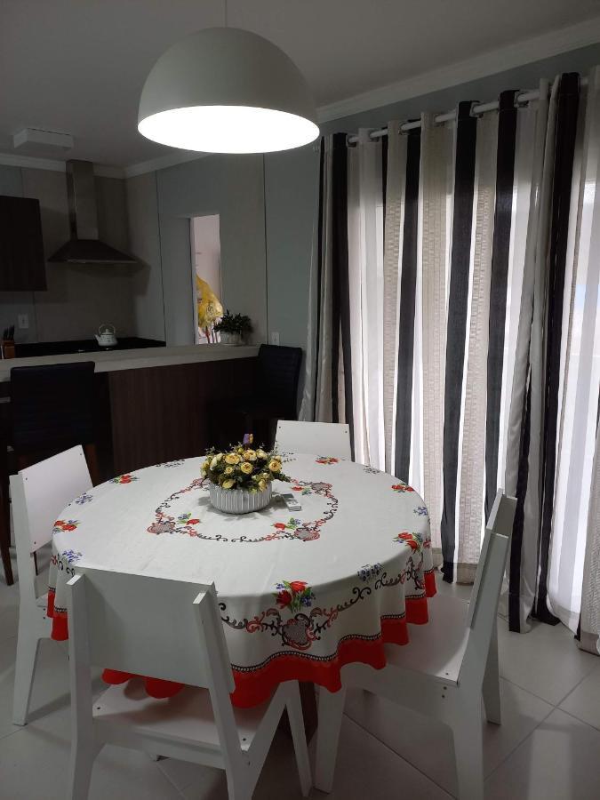 Apartamento Familiar No Centro De Pomerode. Luaran gambar